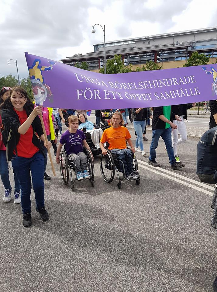 Unga Rörelsehindrade på WestPride